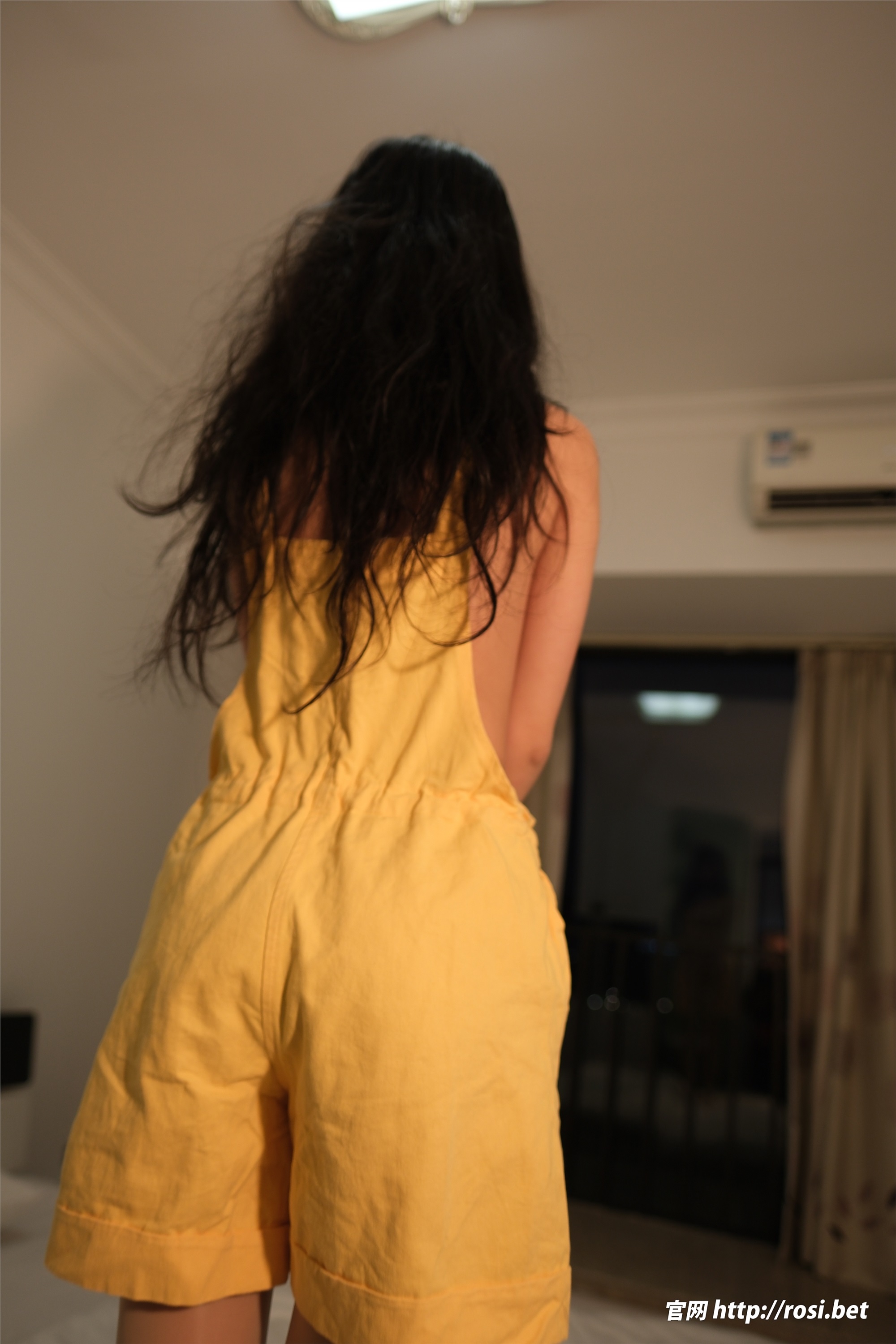 ROSI写真 2025.12.31 NO.5140